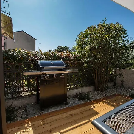 Apartment Exclusive Center With Garden